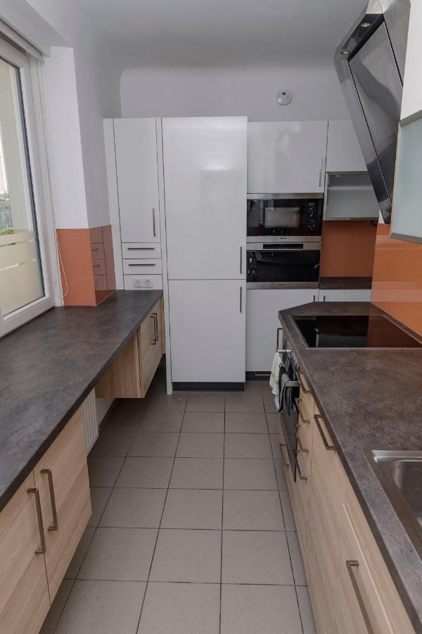 Beautiful 2-Bedroom Apartment Near Schoenbrunn Wien Ngoại thất bức ảnh